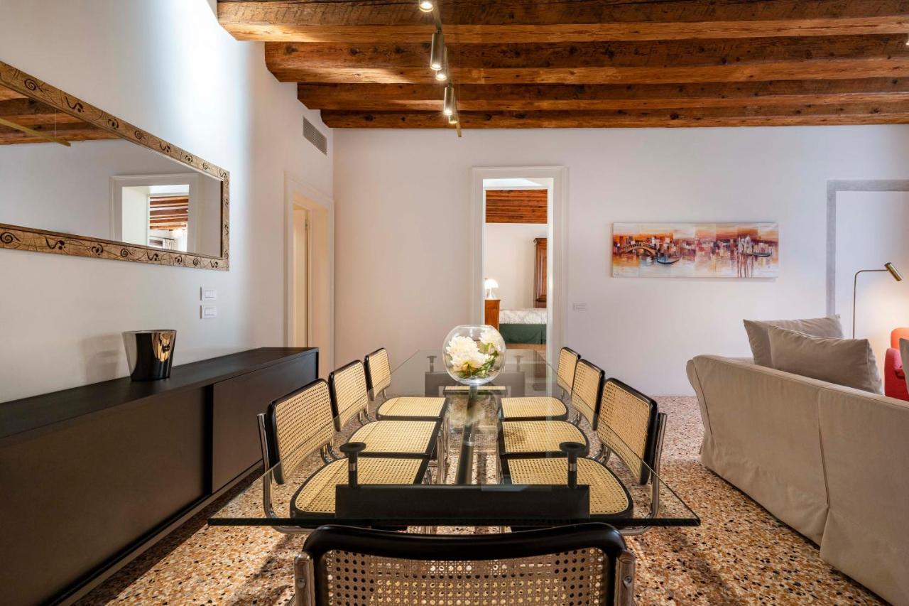 Sensale Apartment